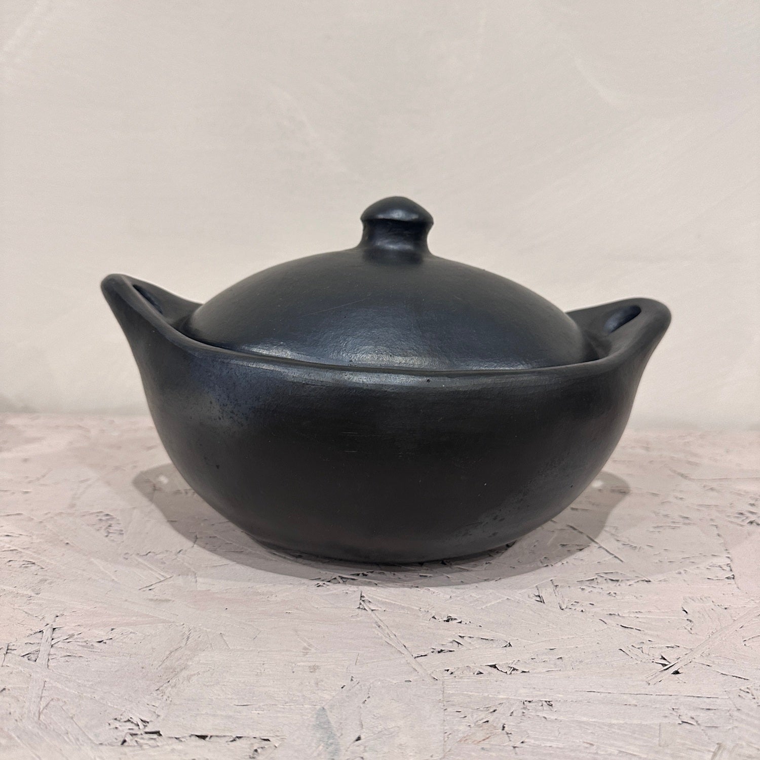 Black Pottery ovale koopot met deksel